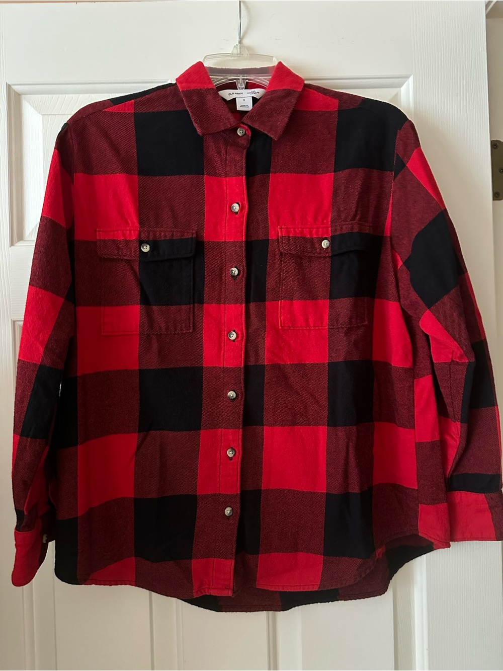 Old Navy Boyfriend Red & Black Buffalo Plaid Flannel Button-Up Shirt- Small